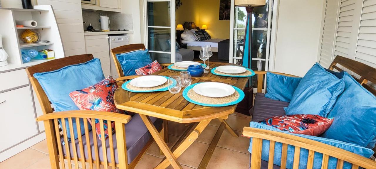 Studio Mer 2 3 à 4 pers face à la mer — 4-Star Luxury Hotel in Sainte-Anne, Guadeloupe