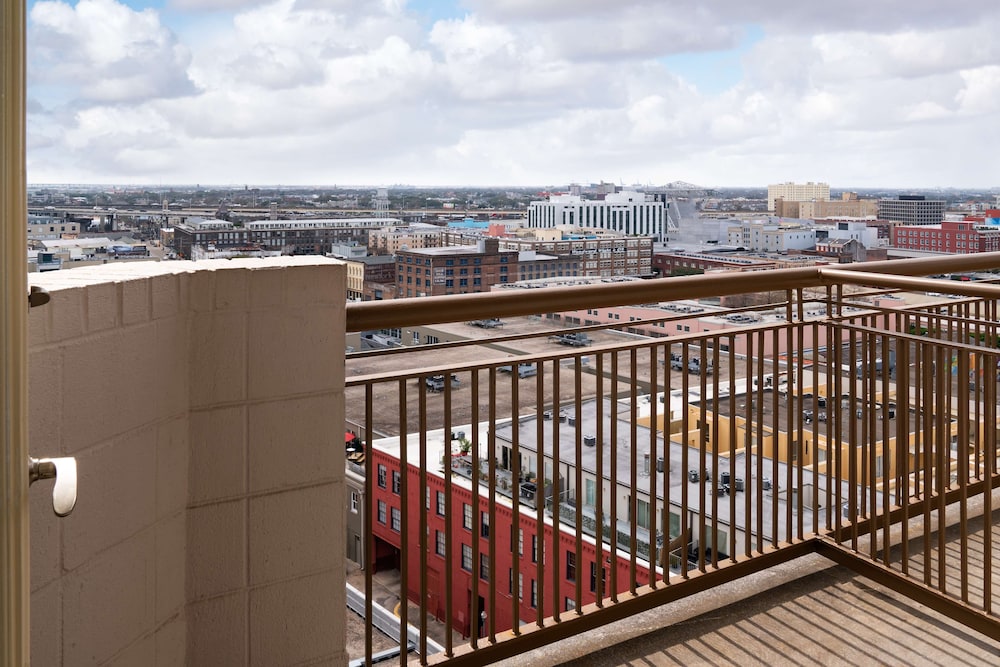 Embassy Suites by Hilton New Orleans - photo 65