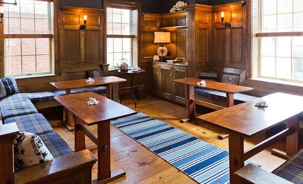The Lindsey Hotel - photo 17