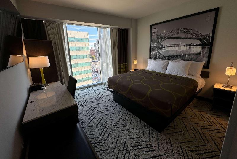 Super 8 by Wyndham Bronx Near Stadium - photo 8