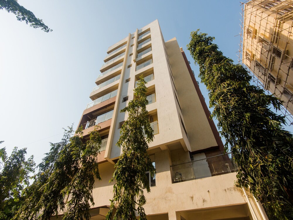 OYO 633 Ontime Luxurious Apartment
