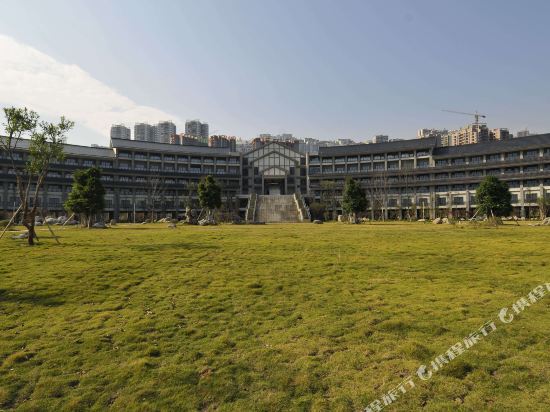 River & Holiday Maple Hotel - last minute hotel in Chongqing