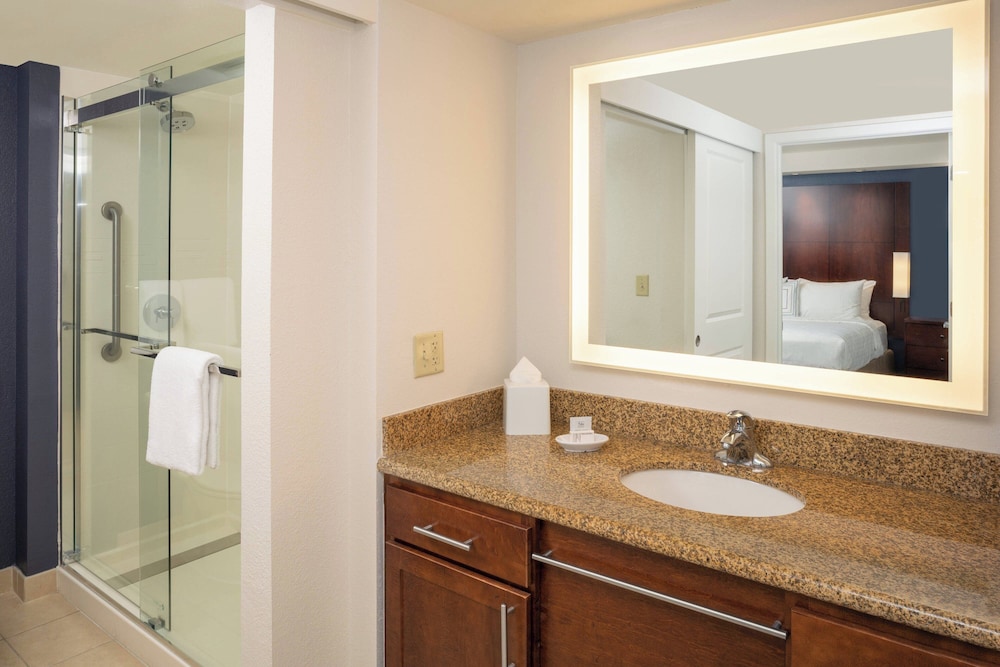 Residence Inn by Marriott Miami Airport - photo 18