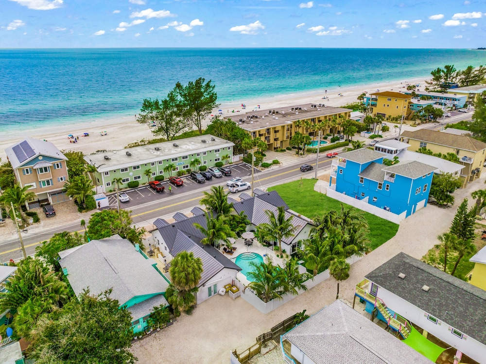 The Retreat at Anna Maria Island Inn - photo 28