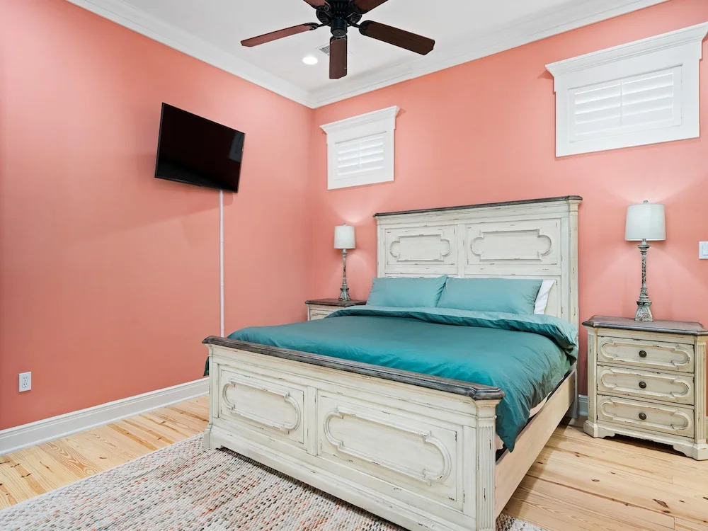 Heritage Haven by Miss Kitty s in Rockport, United States