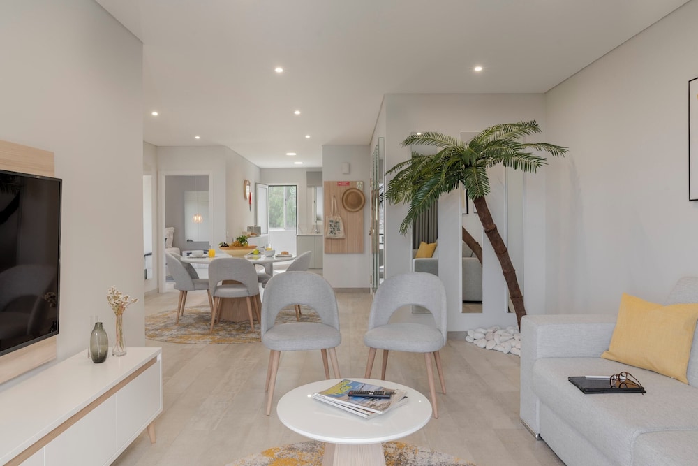 Barreiros III by An Island Apart — 4-Star Luxury Hotel in Funchal, Portugal
