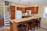 Fifth Avenue Condominiums by Frias