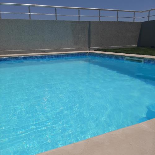Bel Appart Terasse Vue Panoramique Avec Piscine — 4-Star Luxury Hotel in Ariana, Tunisia