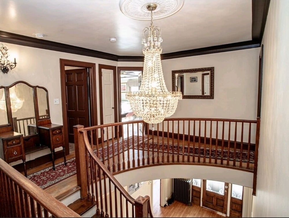 Luxe Hometel - last minute hotel in Carbonear