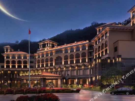 Junlin.Crescent Bay Hotel — hotel in Zhouning