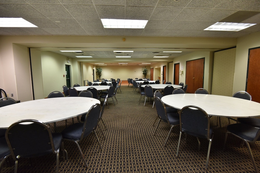 Red Roof Inn Winchester Lexington East - photo 24