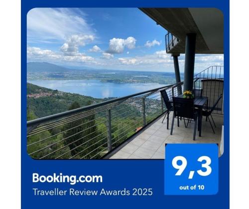 TerrazzaDolcevista Appartamento panoramico sui Tre Laghi — 4-Star Luxury Hotel in Massino Visconti, Italy