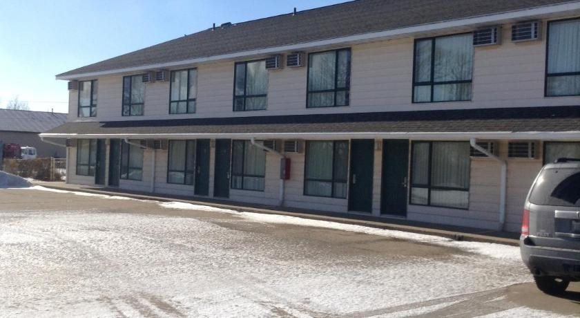 Timber Motel in Clinton, United States