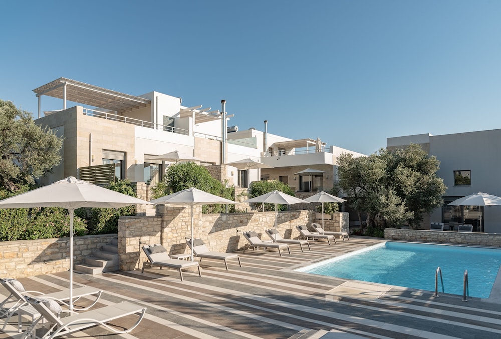 Eco Villas — 4-Star Luxury Hotel in Rethymno, Greece