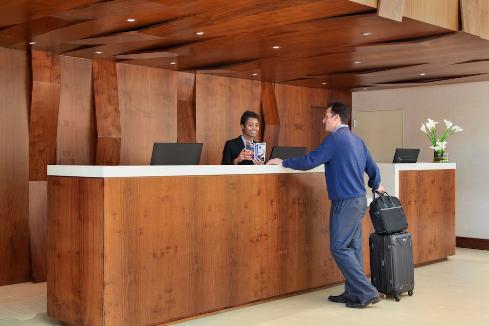 Walnut Creek Marriott - photo 3