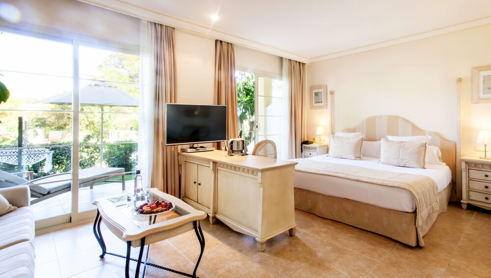 VIVA Cala Mesquida Suites & Spa Adults Only 16 — Capdepera — photo 4