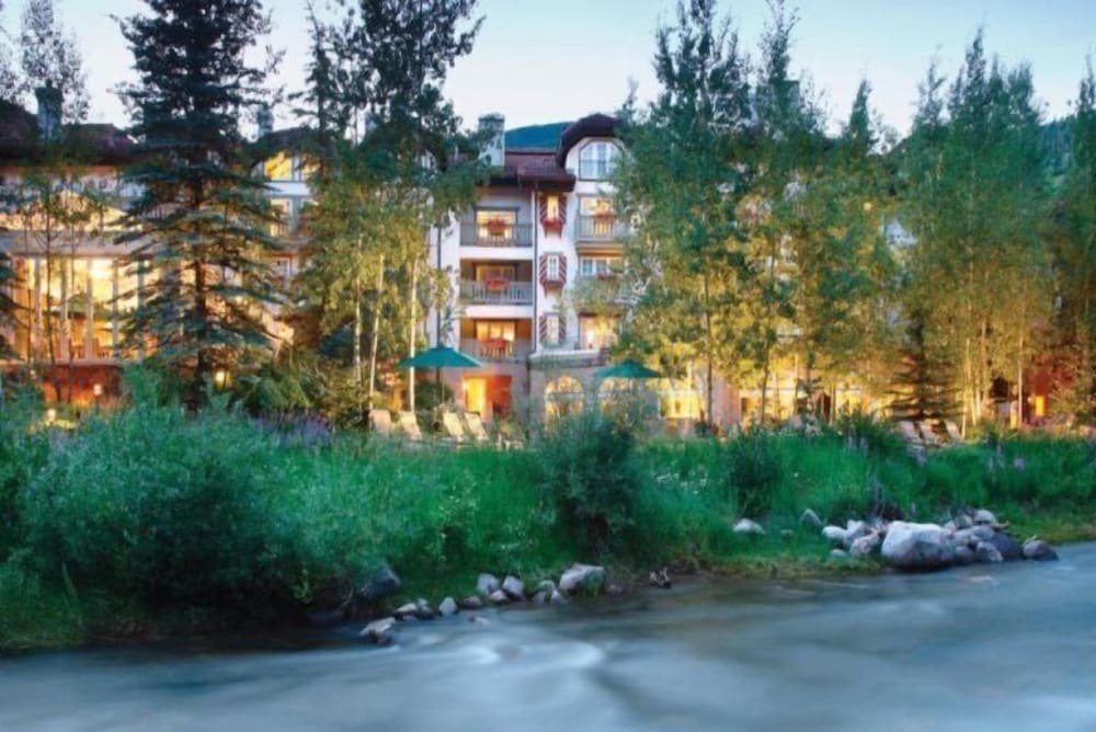 Sonnenalp Vail Hotel Room With 2 Double Beds - photo 17