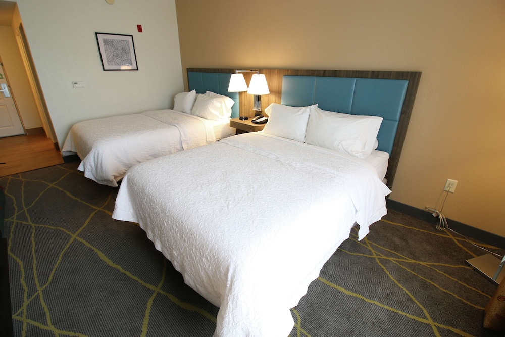Hampton Inn & Suites Palm Coast - photo 8