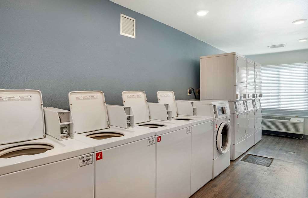 WoodSpring Suites Springdale - photo 28