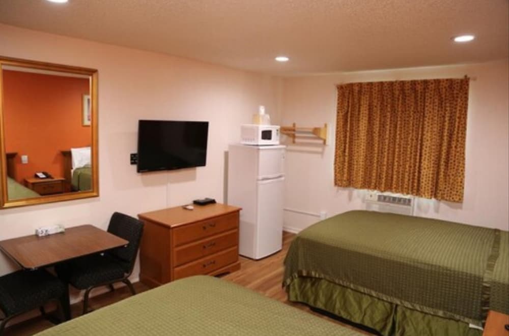 Americas Express Inn - photo 16
