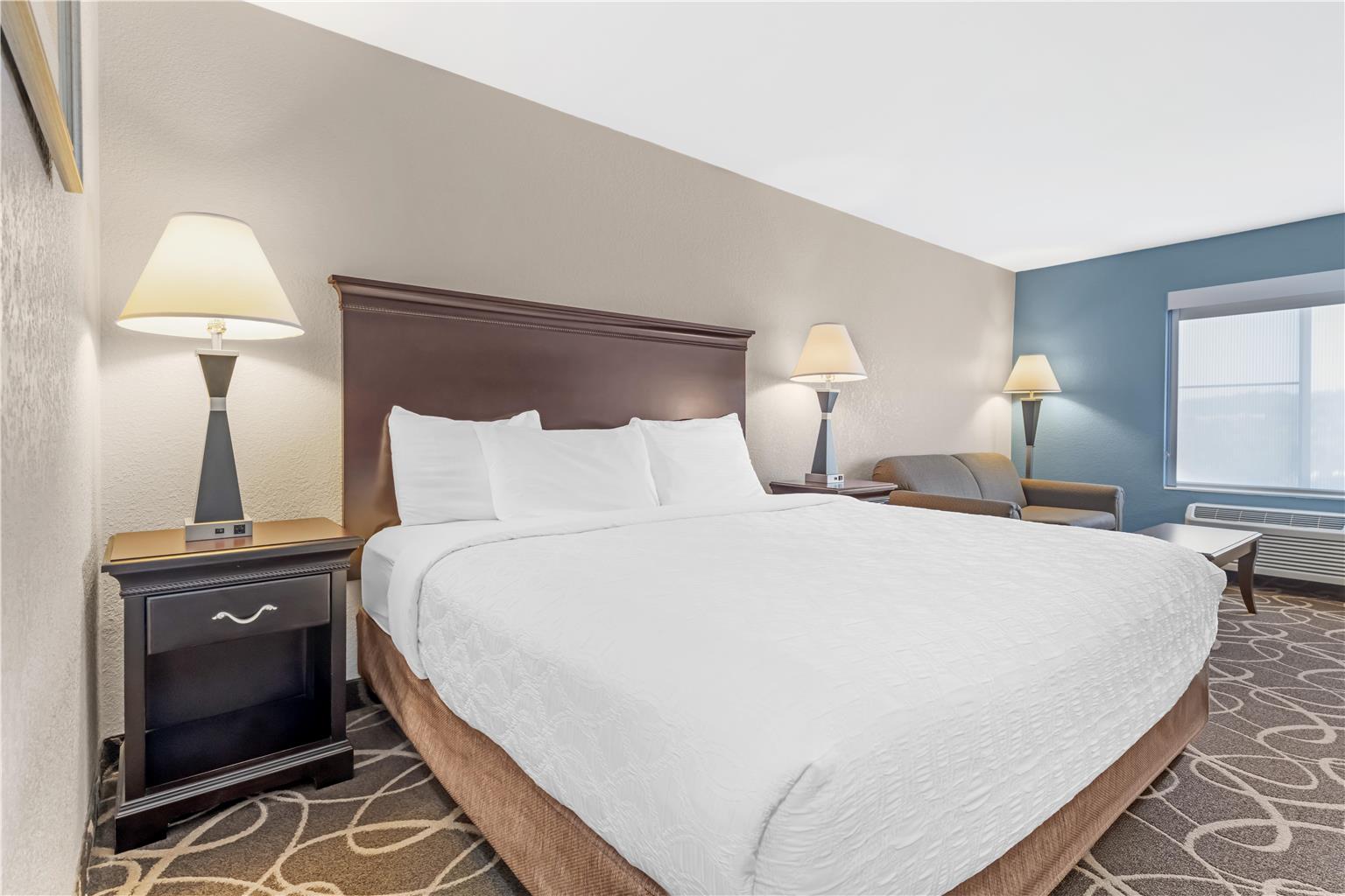 Best Western Plus Eau Claire Conference Center - photo 15