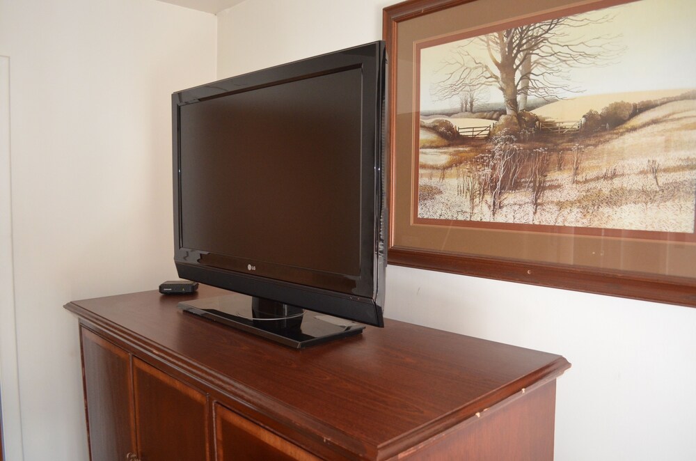 Ohio Valley Extended Stay - photo 11