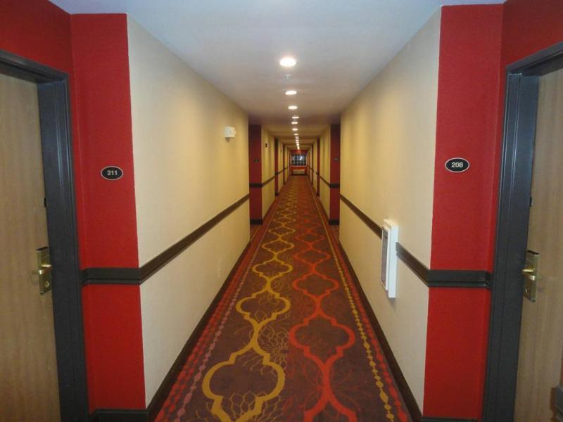 Baymont by Wyndham Kent Seattle - photo 9