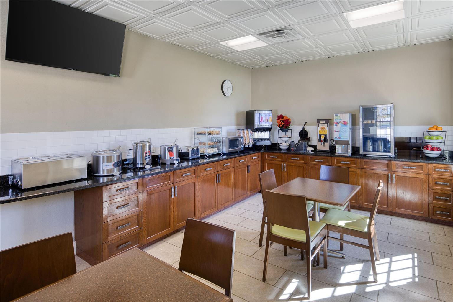 Best Western Hendersonville Inn - photo 10