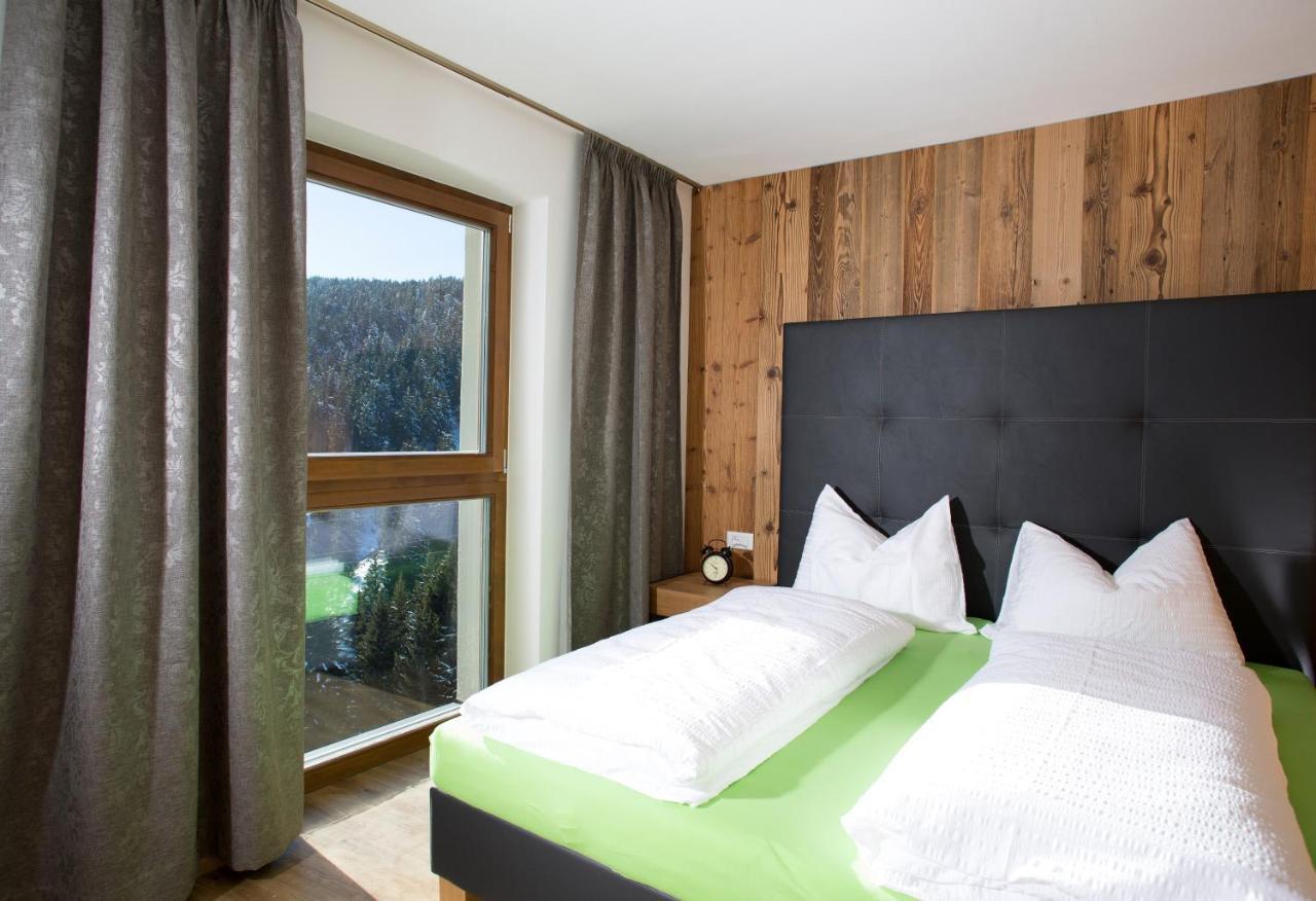 Familyparadies Gamplalm — Lana