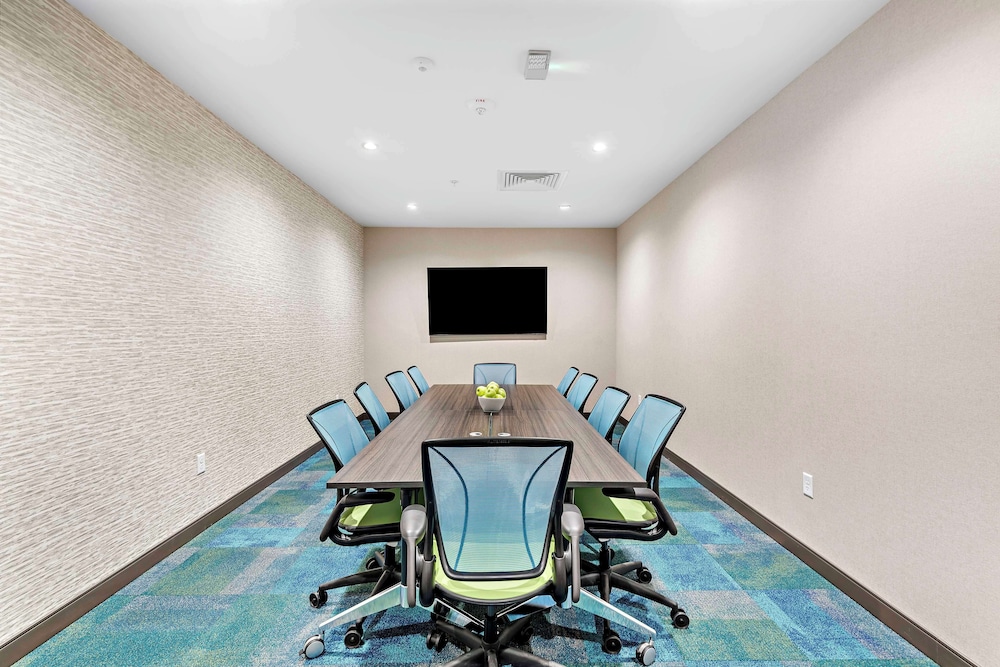 Home2 Suites by Hilton San Bernardino - photo 34