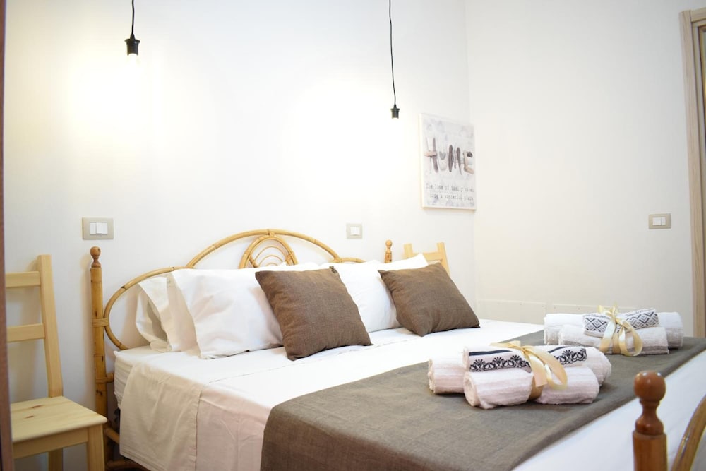 Kitesurf lo Stagnone in Marsala, Italy