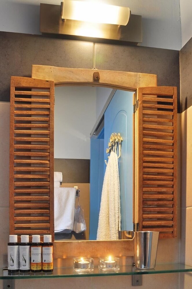 Aliktypo Studios in Serifos, Greece