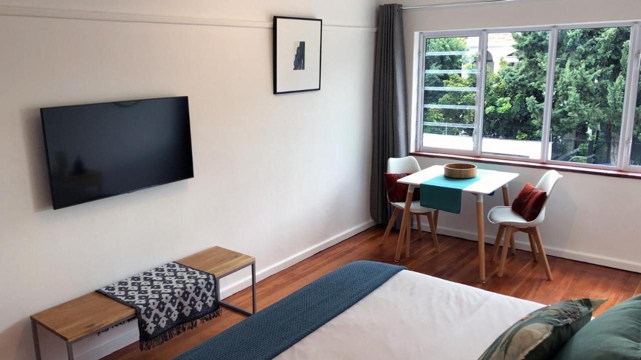 Studio 5 Milford House
