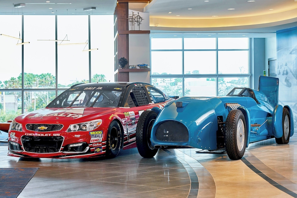The Daytona Autograph Collection - photo 52