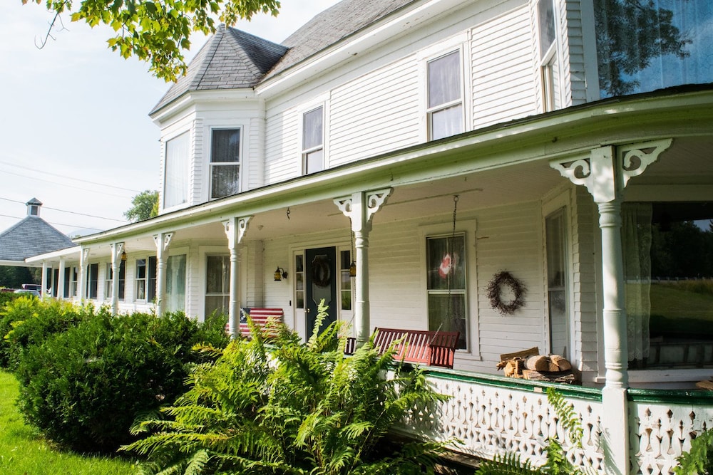 The Wayside Inn - photo 64