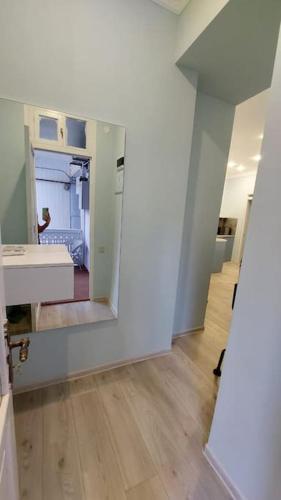 Super apartment On Saiatnova #2