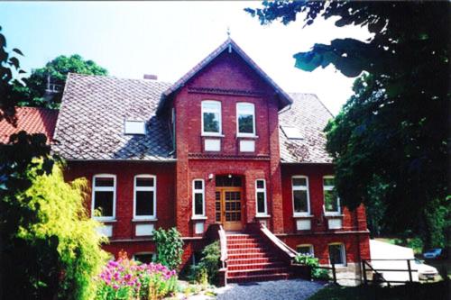 Schröders Hasselhoff — 4-Star Luxury Hotel in Schneverdingen, Germany