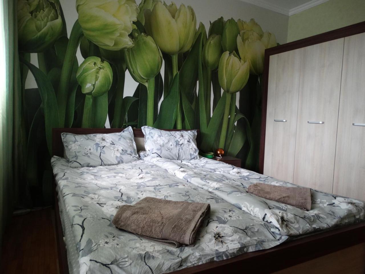 2 Bedrooms with private Bath and balcony near the Airport — hotel near Sofia Airport