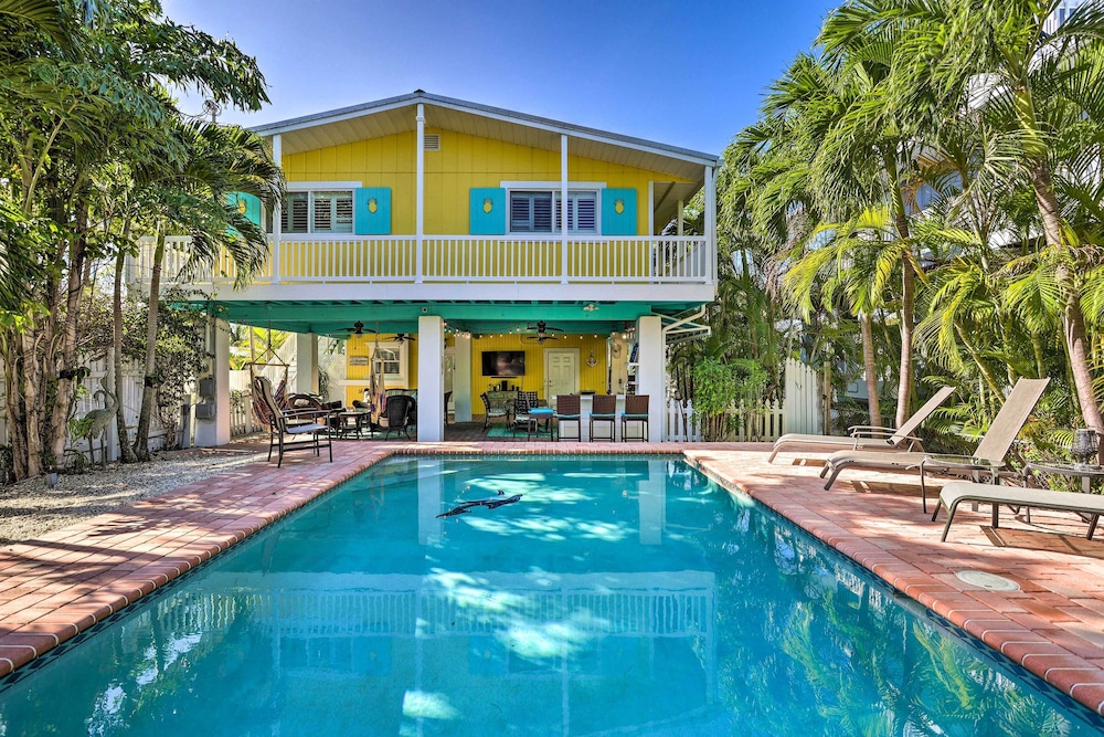 Key Largo Paradise w Heated Pool & Hot Tub in Key Largo, United States