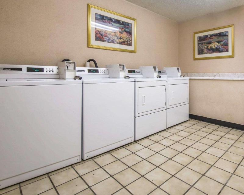 Clarion Inn And Events Center Pueblo North - photo 16