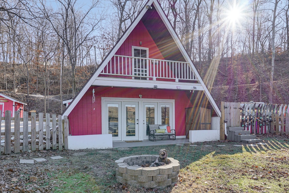 Steps to Shared Dock: Lake of the Ozarks A frame in Rocky Mount, United States