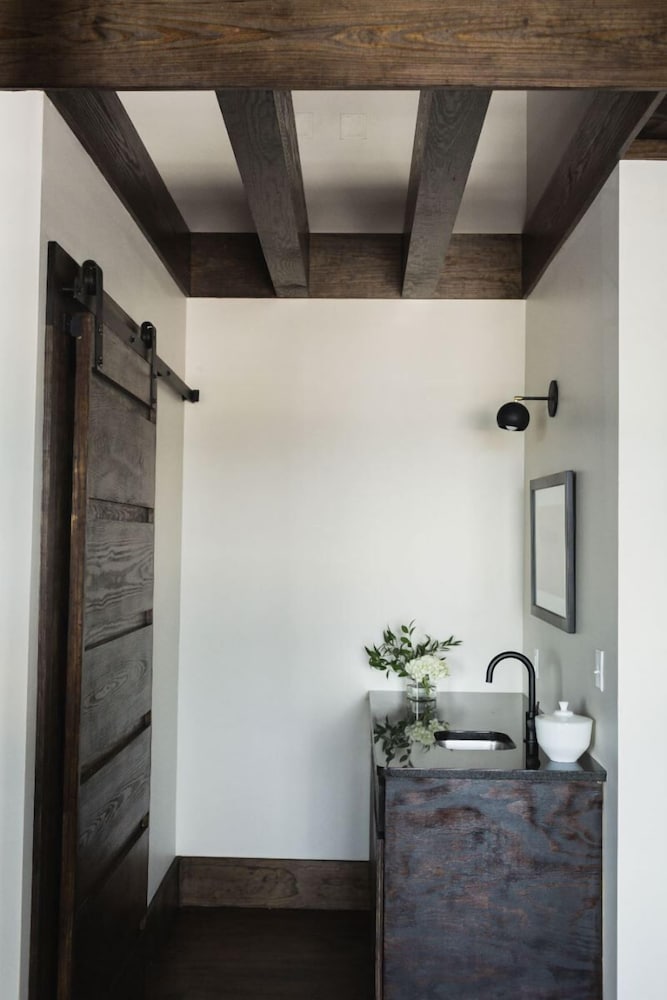 GunRunner Boutique Hotel - photo 30