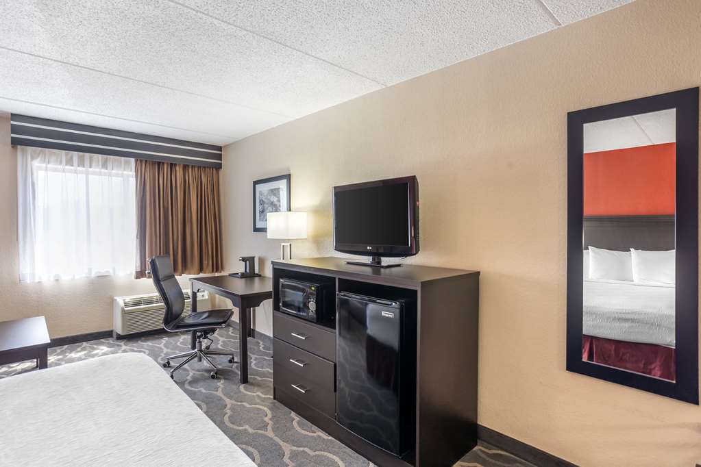 Best Western Inn At Blakeslee pocono - photo 43