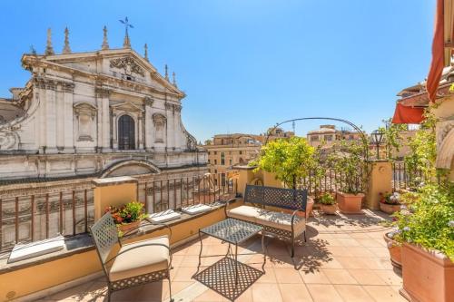 Casa Colonna a Burghesius home — 4-Star Luxury Hotel in Rome, Italy