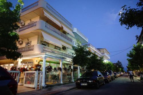 Blue Dream Hotel - carbon neutral hotel in Kallithea