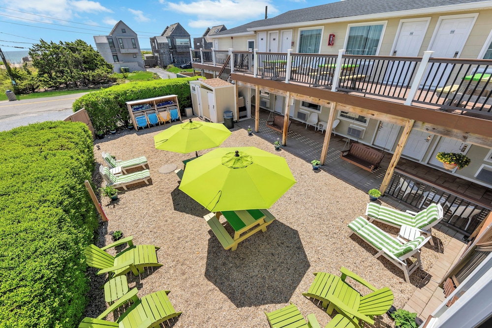 Ocean Resort Inn - photo 98