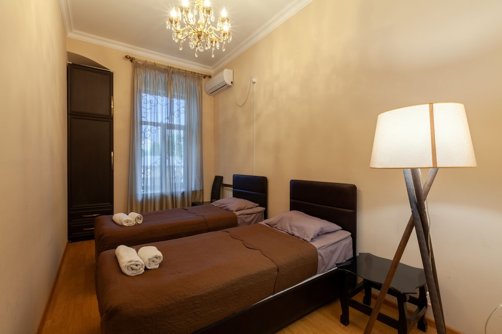 Yard 11 - carbon neutral hotel in Tbilisi