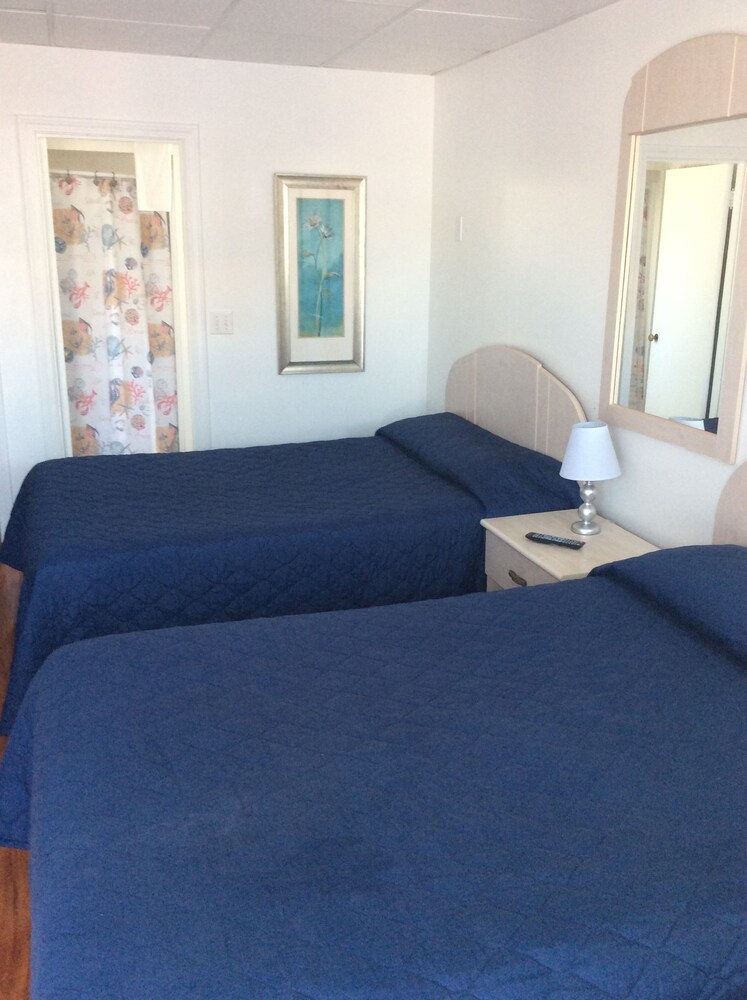 Atlantis Motel - photo 18