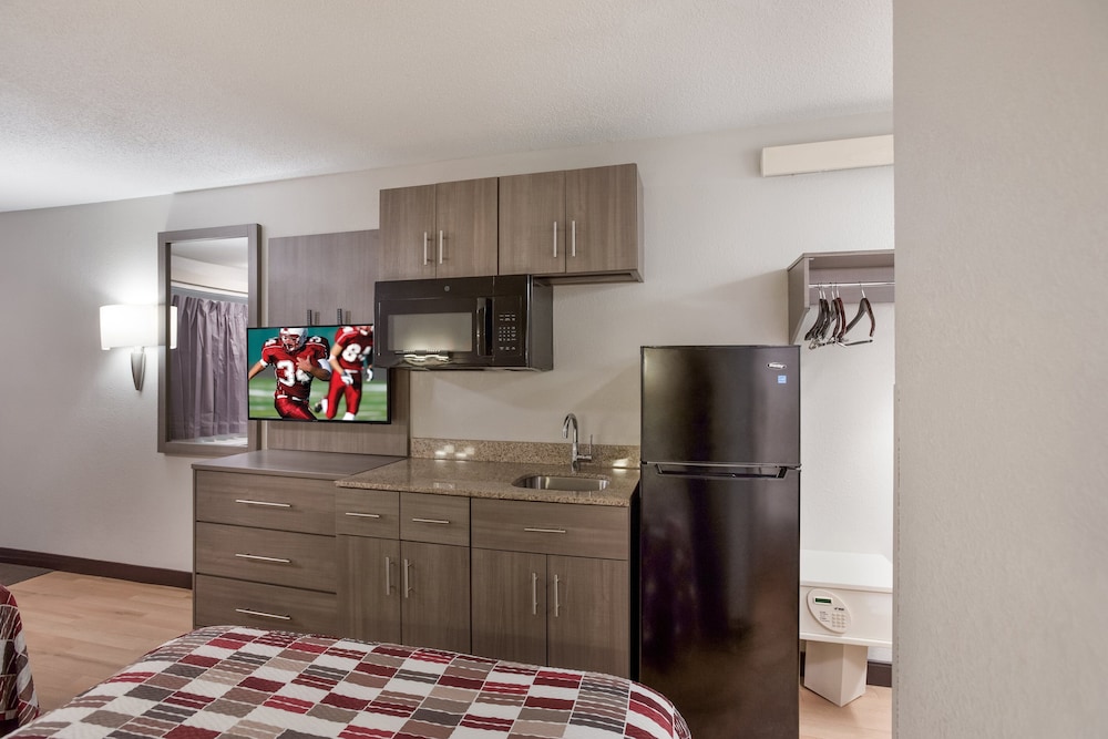 Red Roof Inn Philadelphia Trevose - photo 19