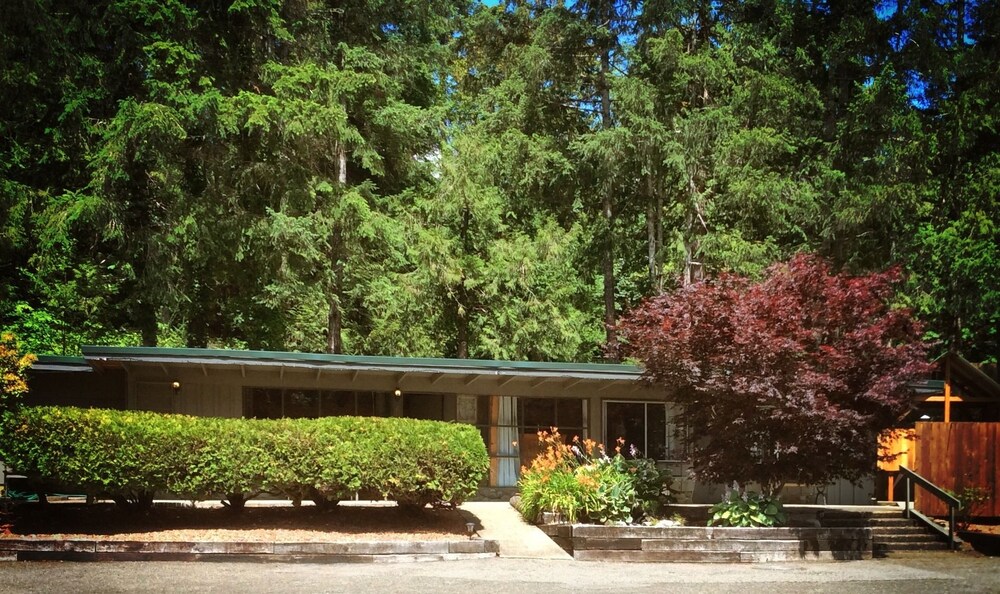 Robin Hood Village Resort - photo 34